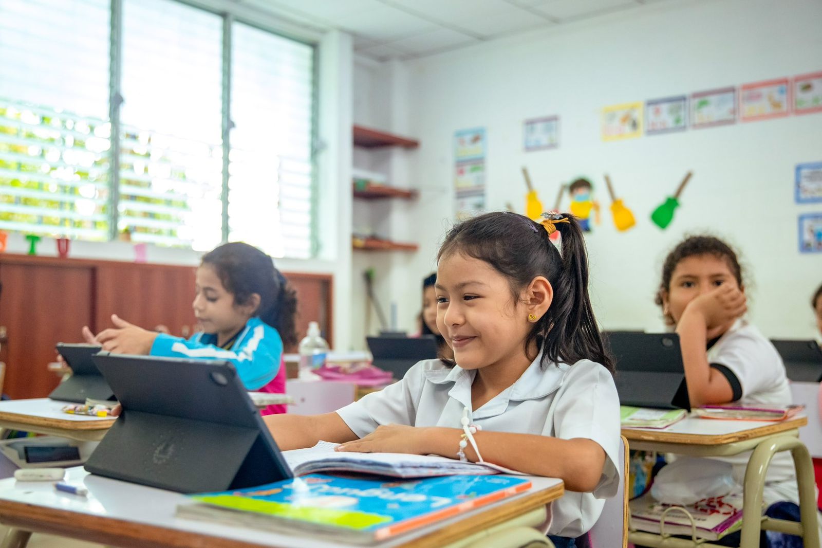 El Salvador remodelará más de 5 mil centros educativos el-salvador-remodelara-mas-de-5-mil-centros-educativos